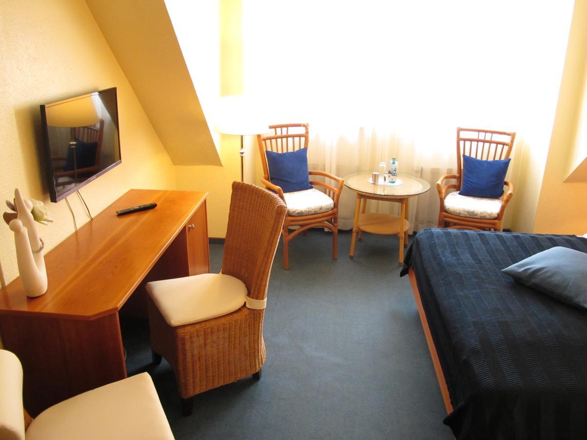 Burghotel Muenzenberg Zewnętrze zdjęcie