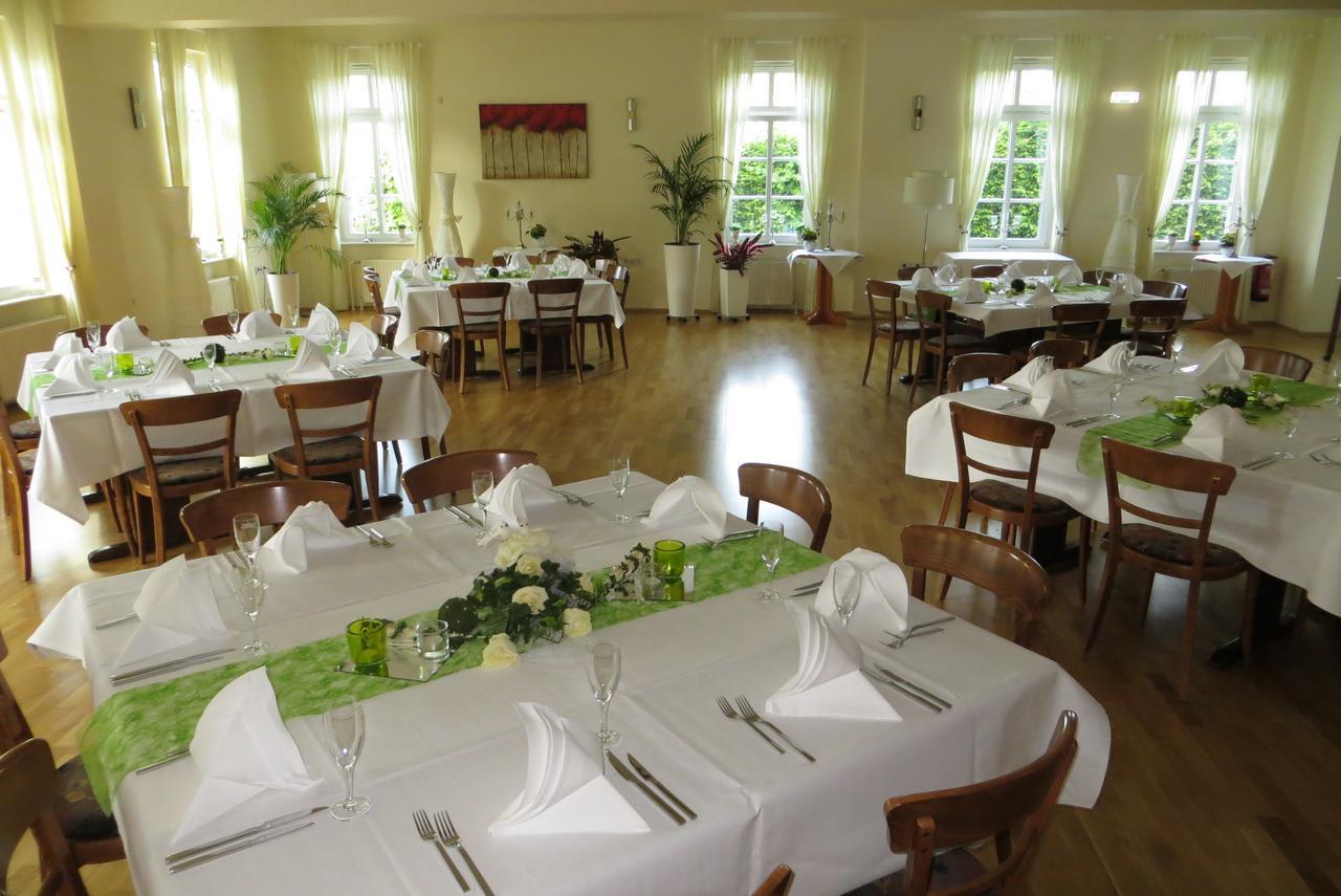 Burghotel Muenzenberg Zewnętrze zdjęcie