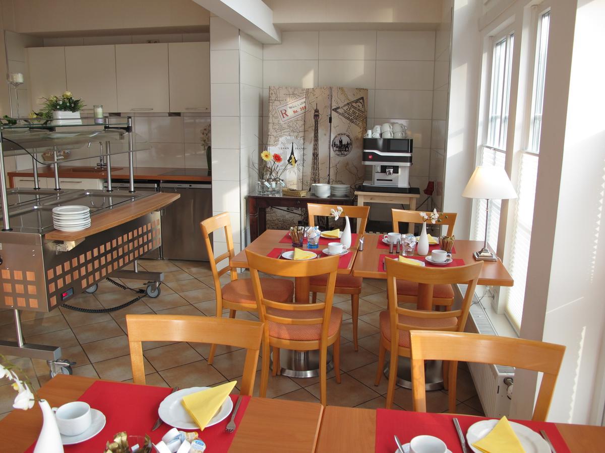 Burghotel Muenzenberg Zewnętrze zdjęcie