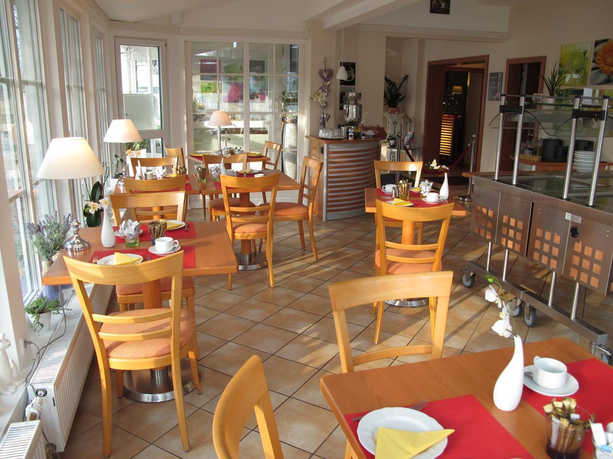 Burghotel Muenzenberg Zewnętrze zdjęcie
